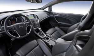 Opel Astra J- Diverse defecte electrice datorate evacuării condensului