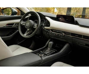 Top 3 stiluri de interior auto adaptate fiecărui conducător auto