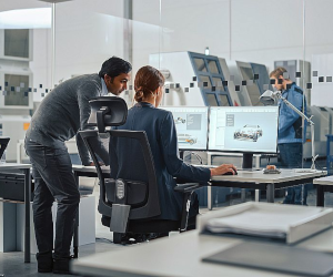 Piața viitorului: Bosch câștigă comenzi în valoare de miliarde pentru computerele auto
