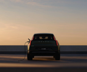 Înțelegerea autonomiei electrice reale cu ajutorul calculatorului Volvo de autonomie